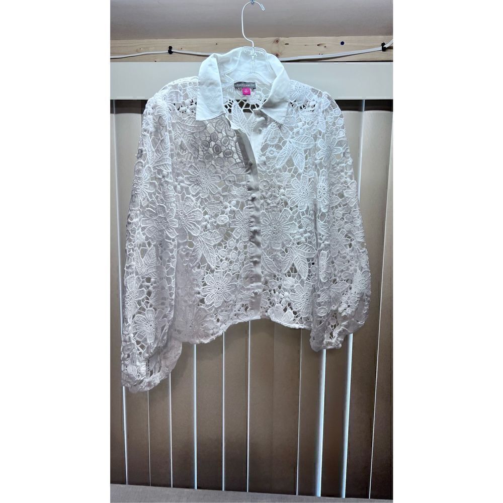 VINCE CAMUTO EYELET BALLON SLEEVE BLOUSE SHIRT SIZE XS P1-58